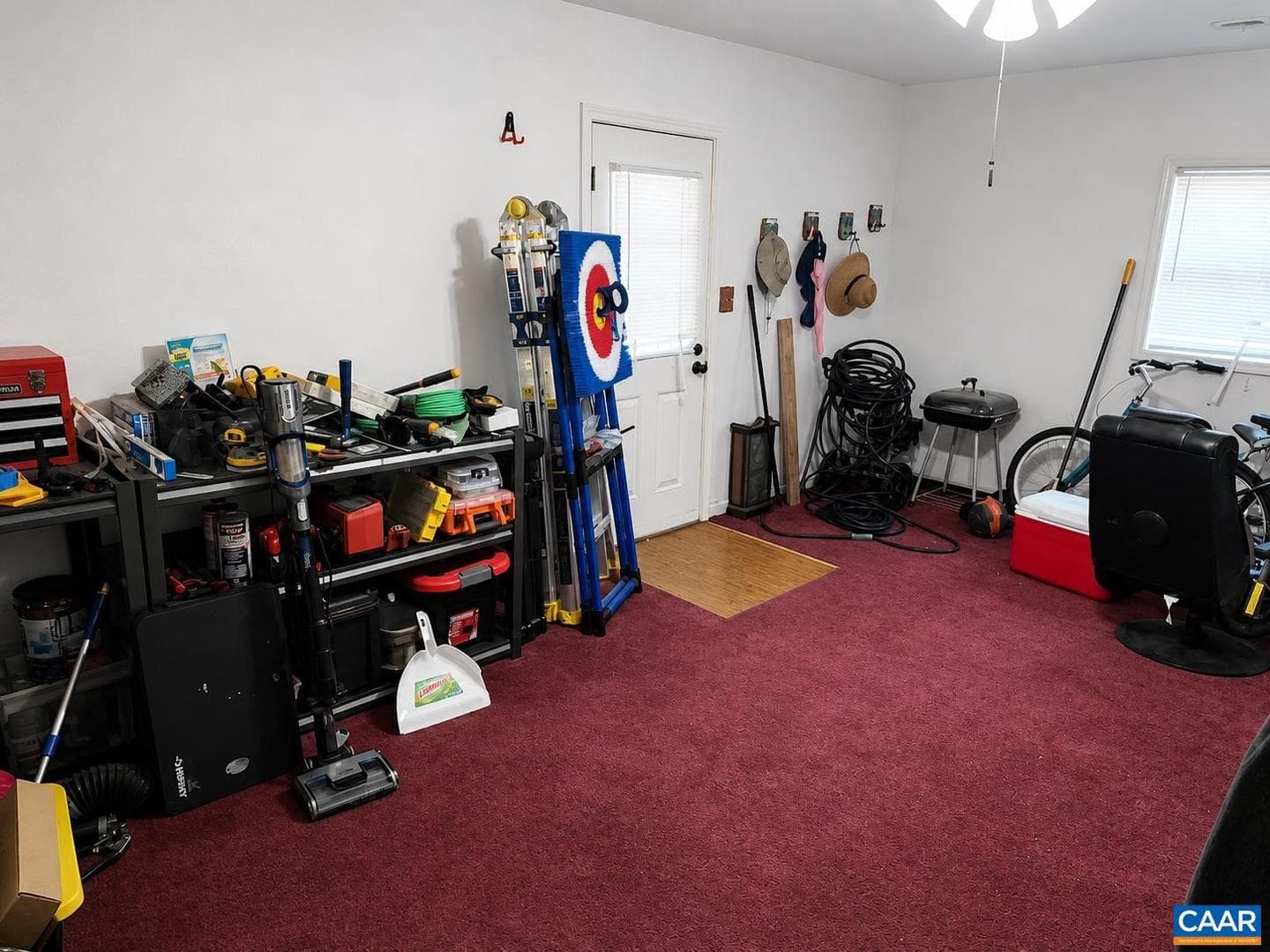 151 Lancaster Dr photo 14