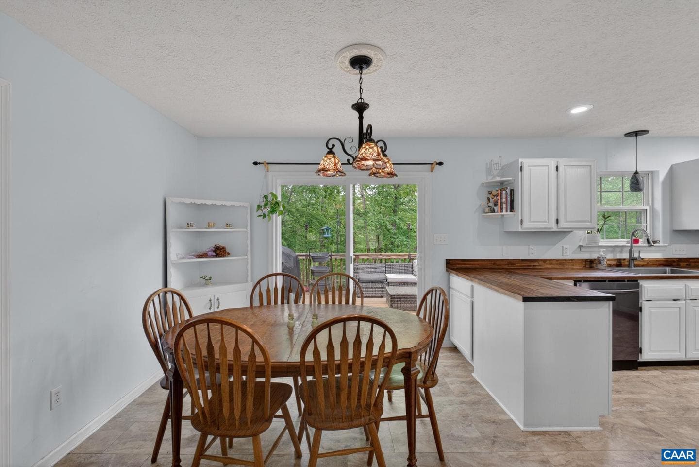 122 Mistie Ridge Ln photo 8