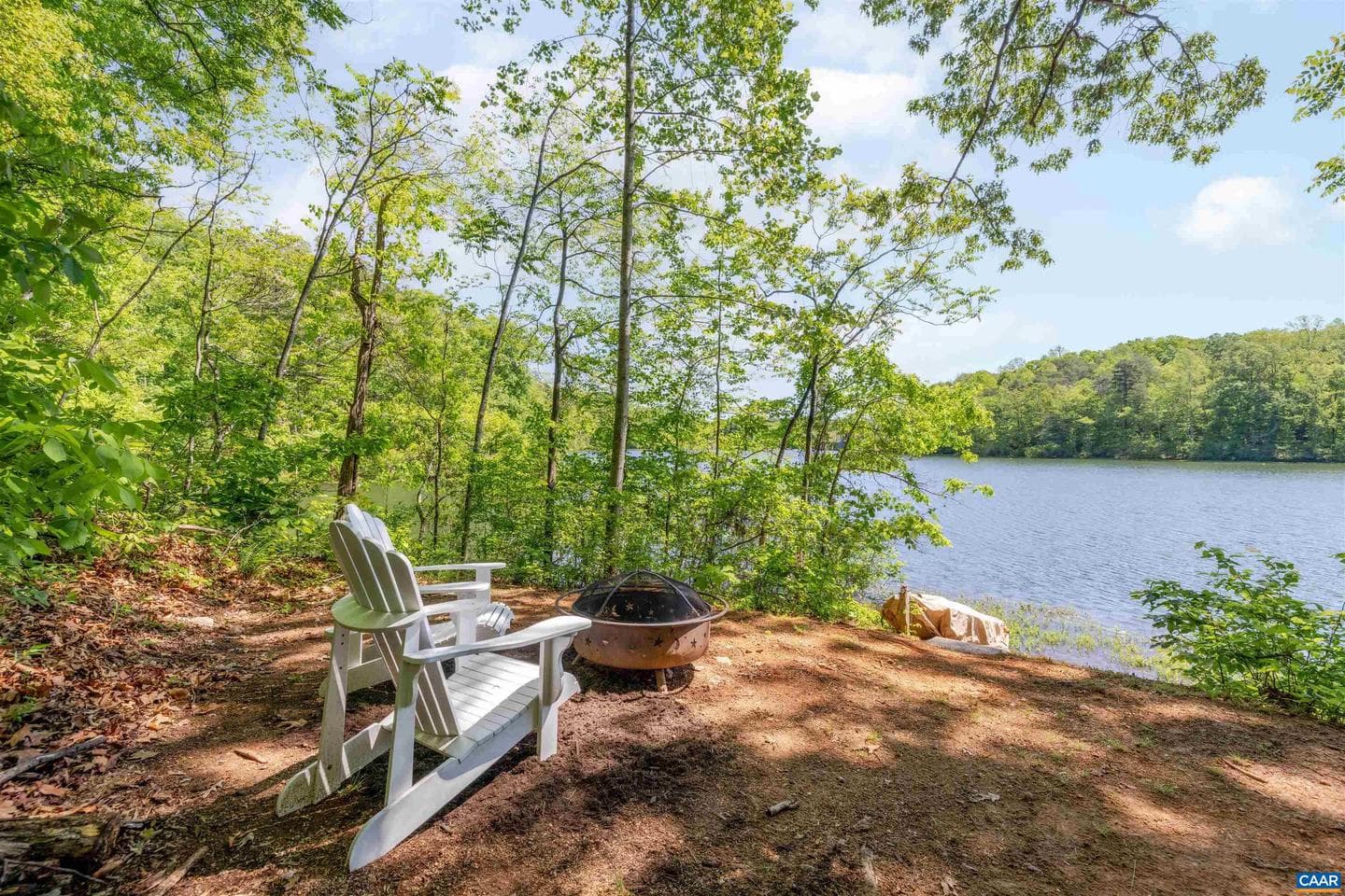 755 Lochridge Ln photo 17