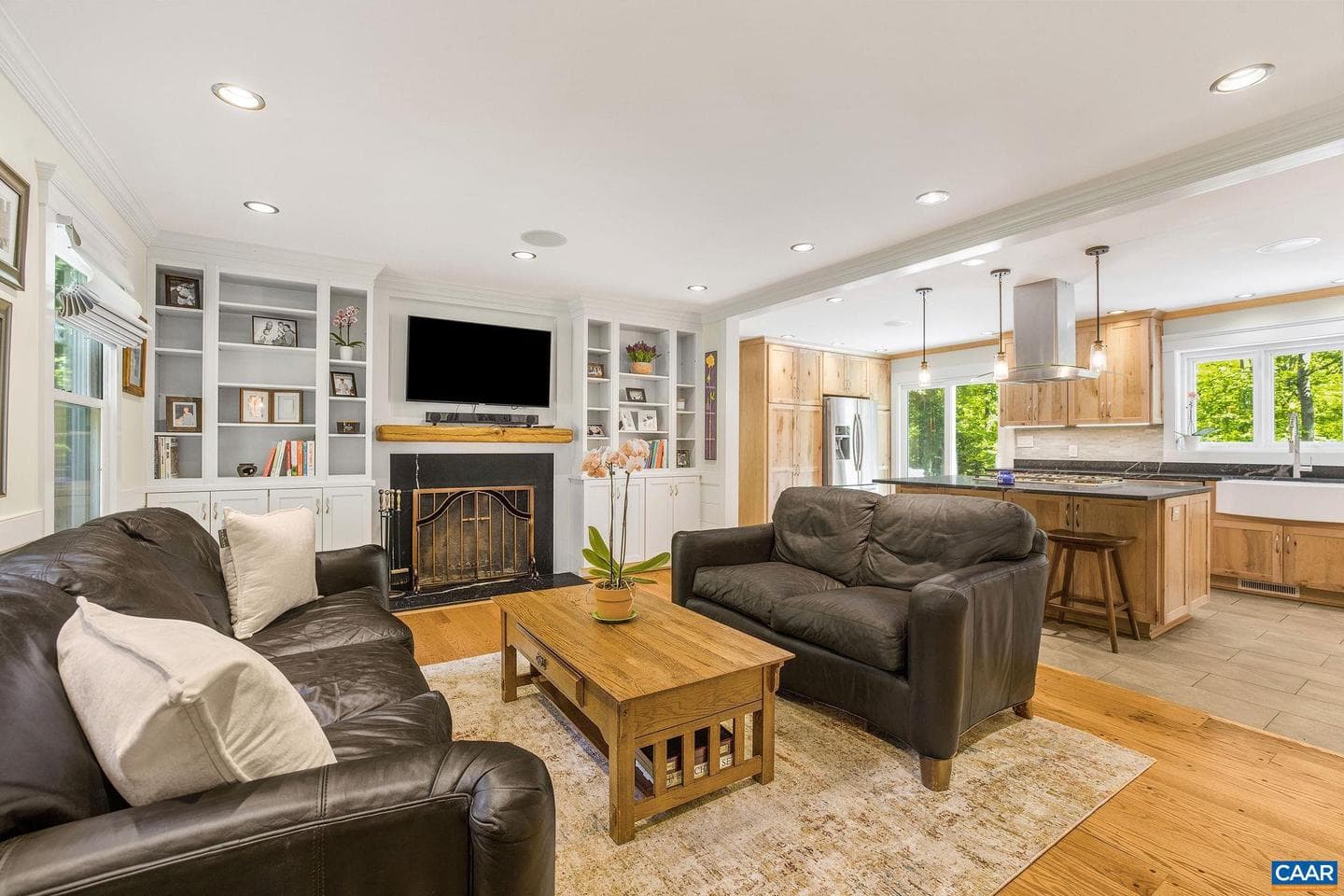 755 Lochridge Ln photo 39