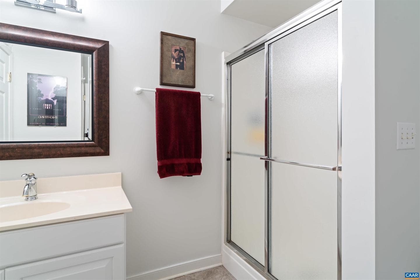 912 King William Dr photo 34