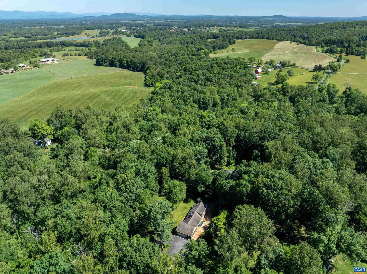 9599 Woodberry Forest Rd photo 10