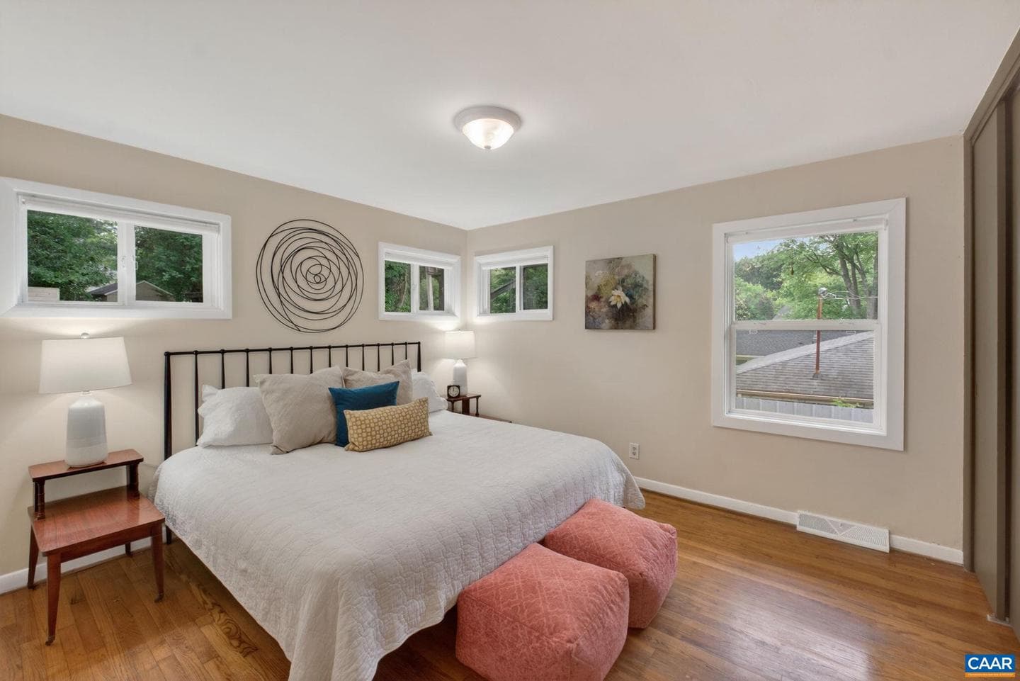 1408 Baker St photo 17