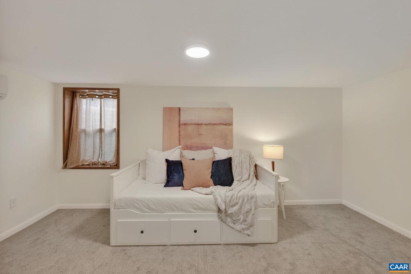 1408 Baker St photo 31