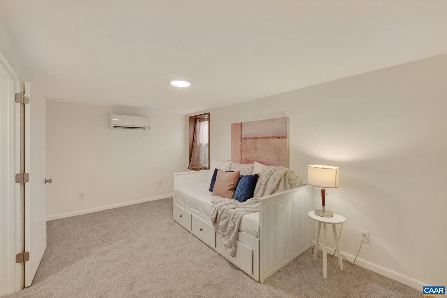 1408 Baker St photo 32