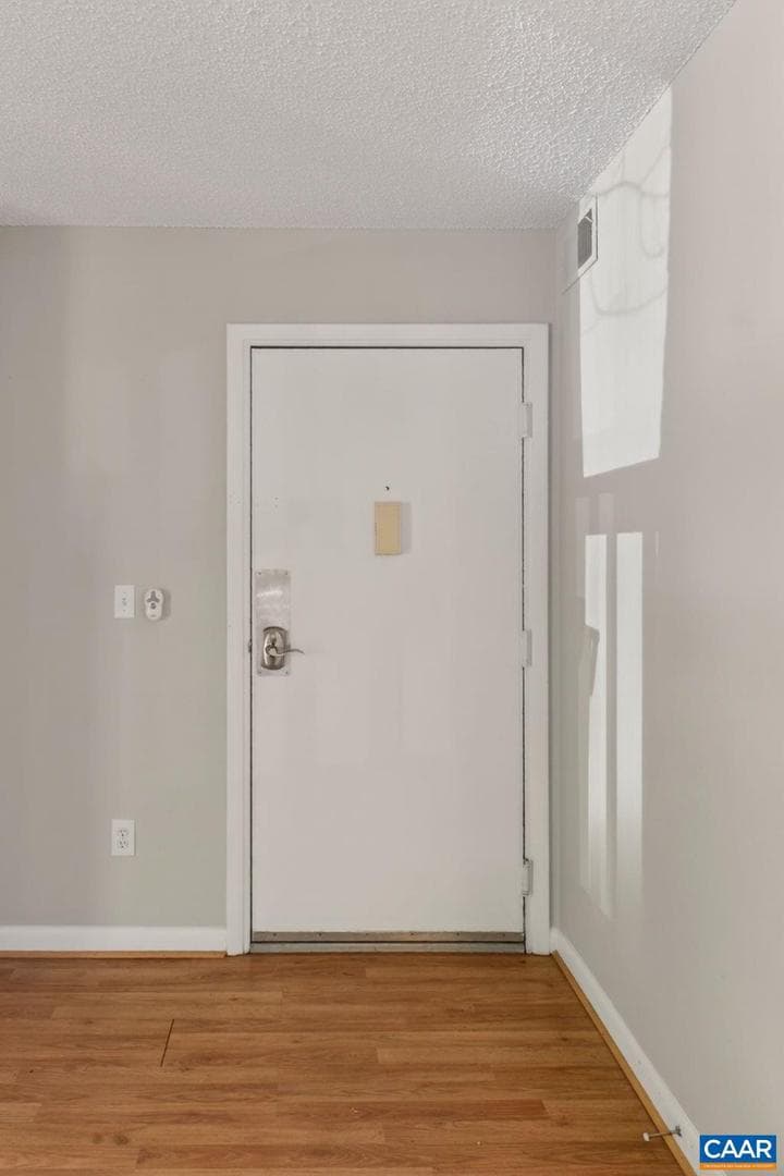 103 Turtle Creek Rd #8 photo 4