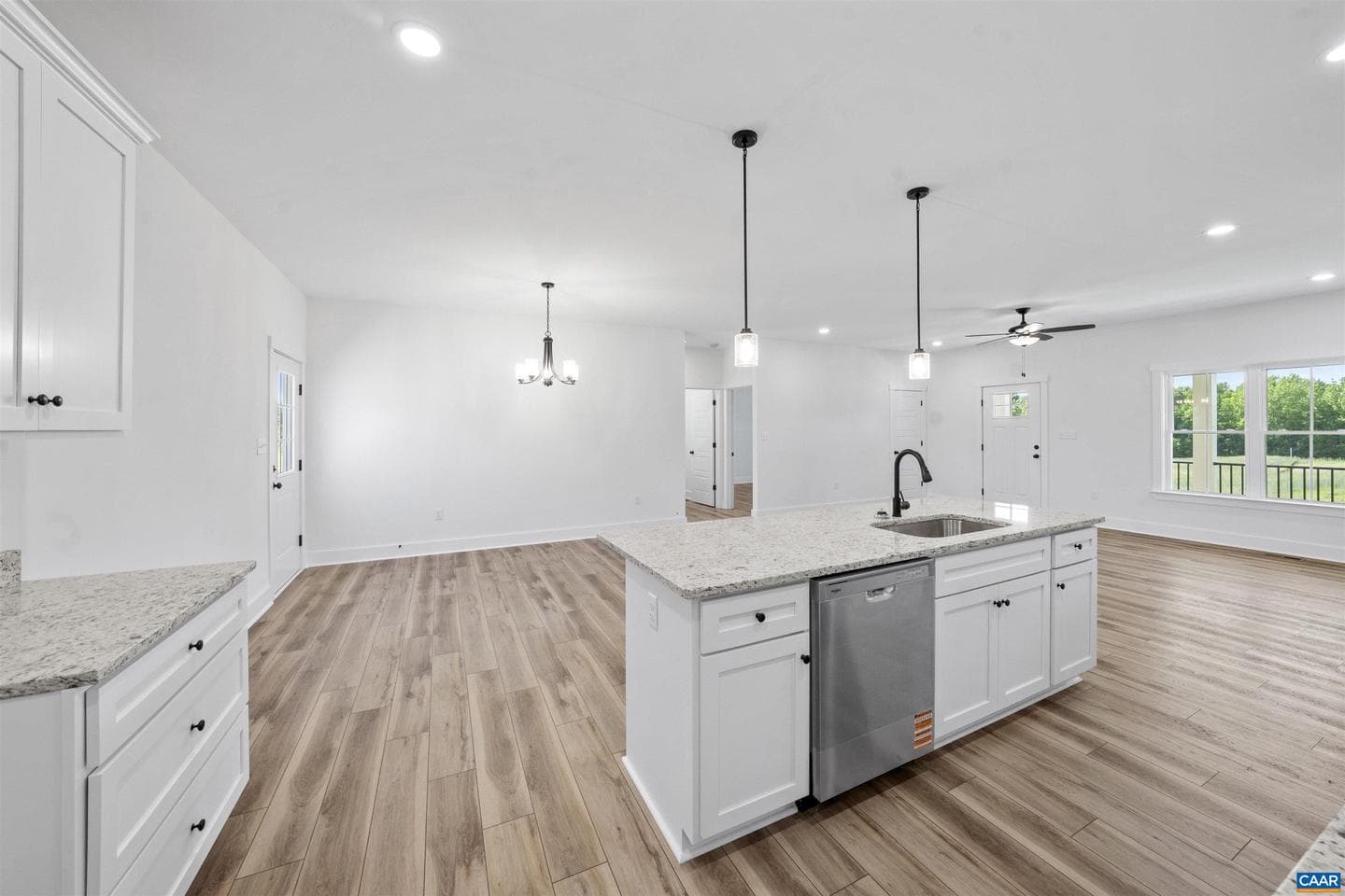295 Hickory Hollow Ln photo 12
