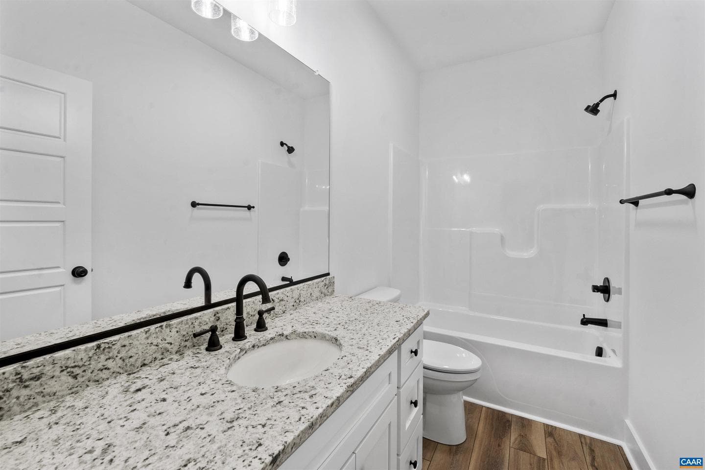 295 Hickory Hollow Ln photo 18