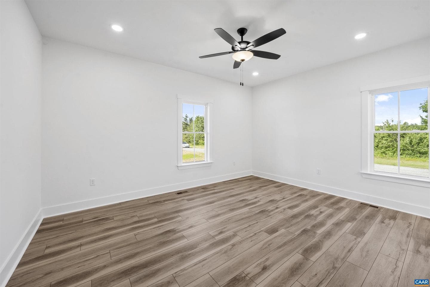 295 Hickory Hollow Ln photo 22