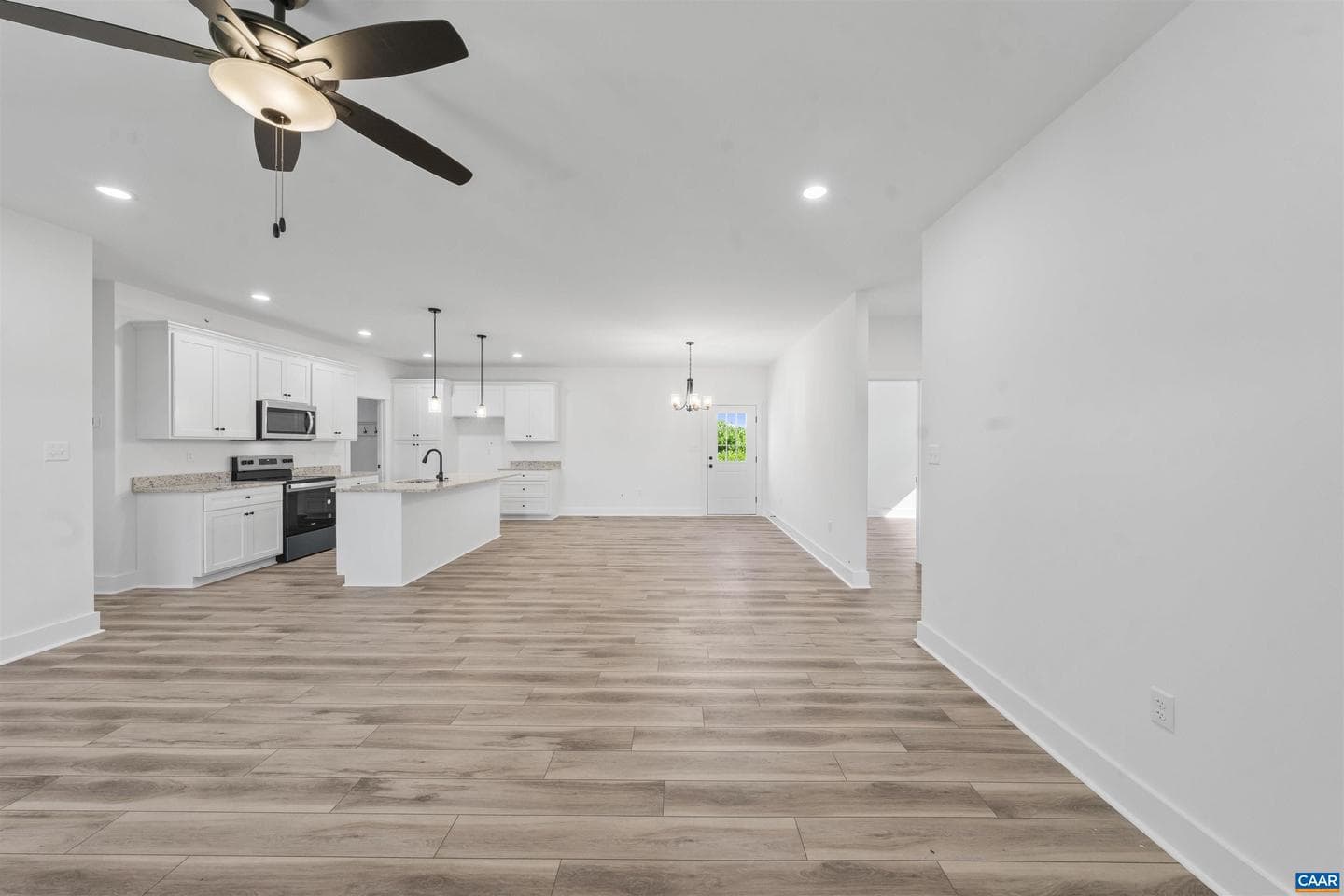 295 Hickory Hollow Ln photo 5