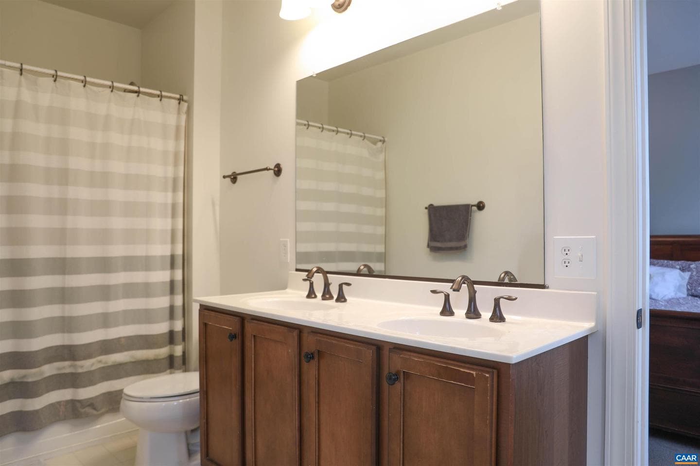 6694 Welbourne Ln photo 52