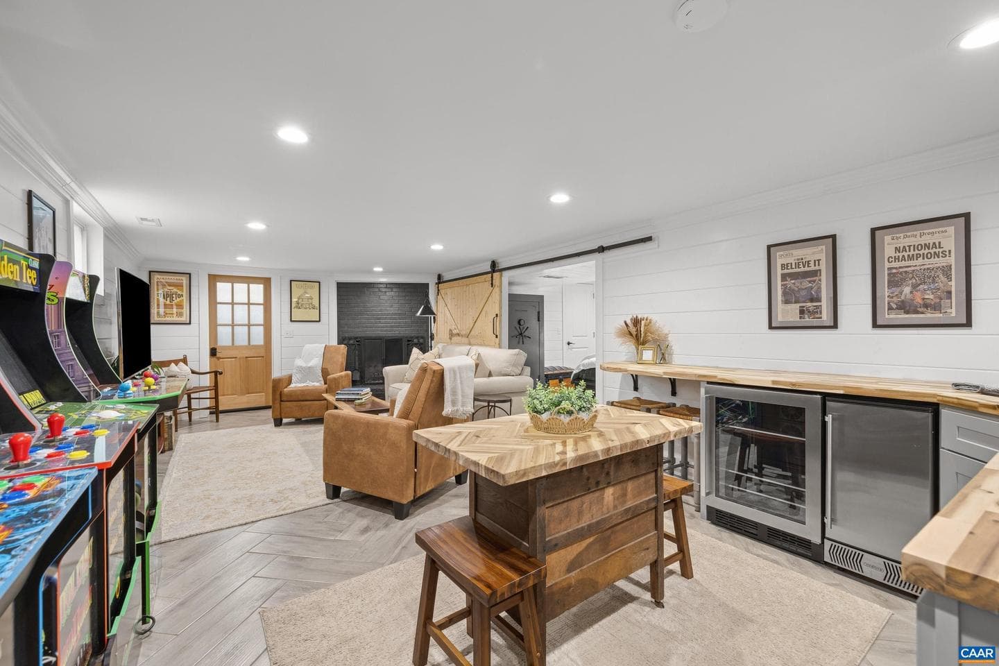 134 W Park Dr photo 15