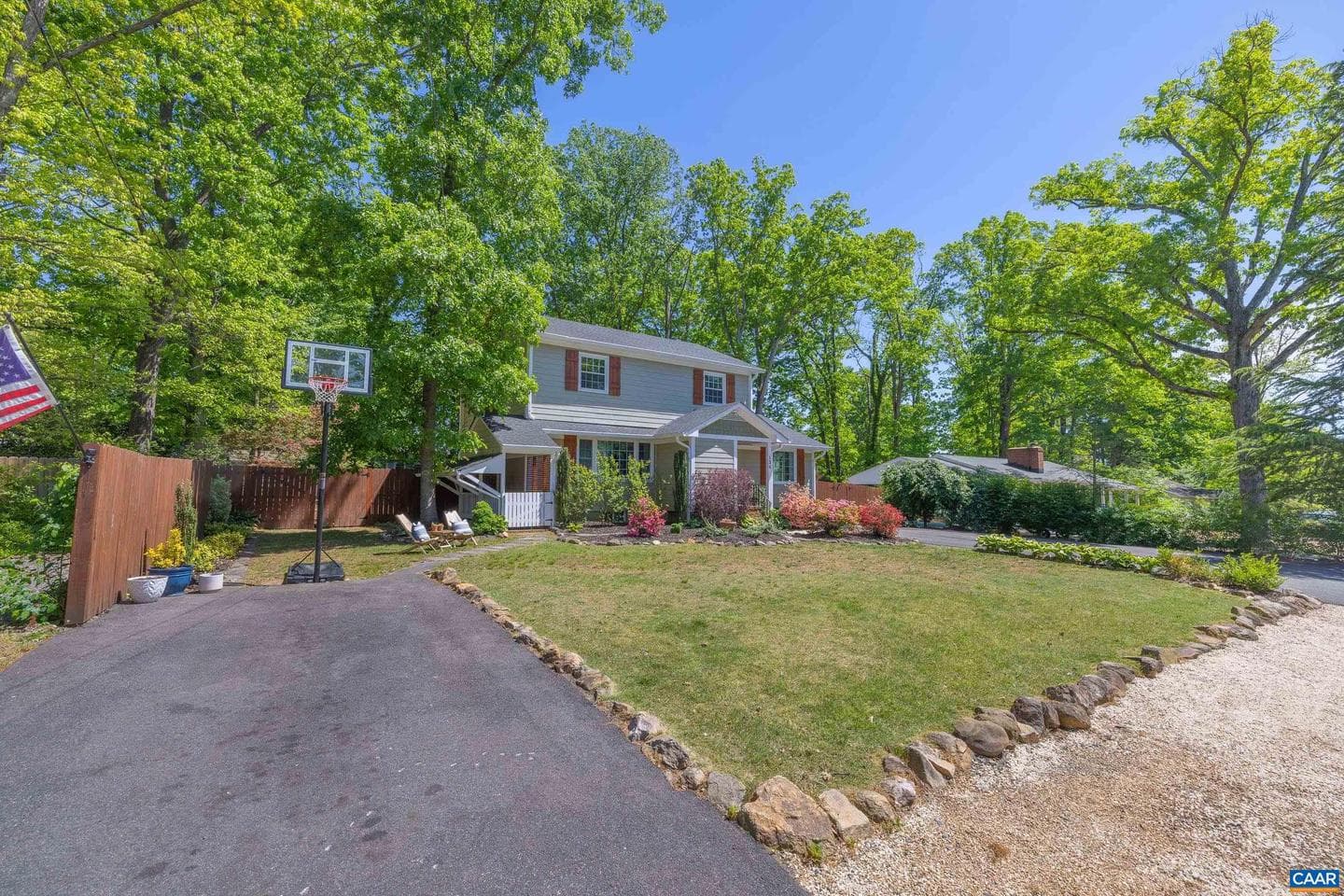 134 W Park Dr photo 4