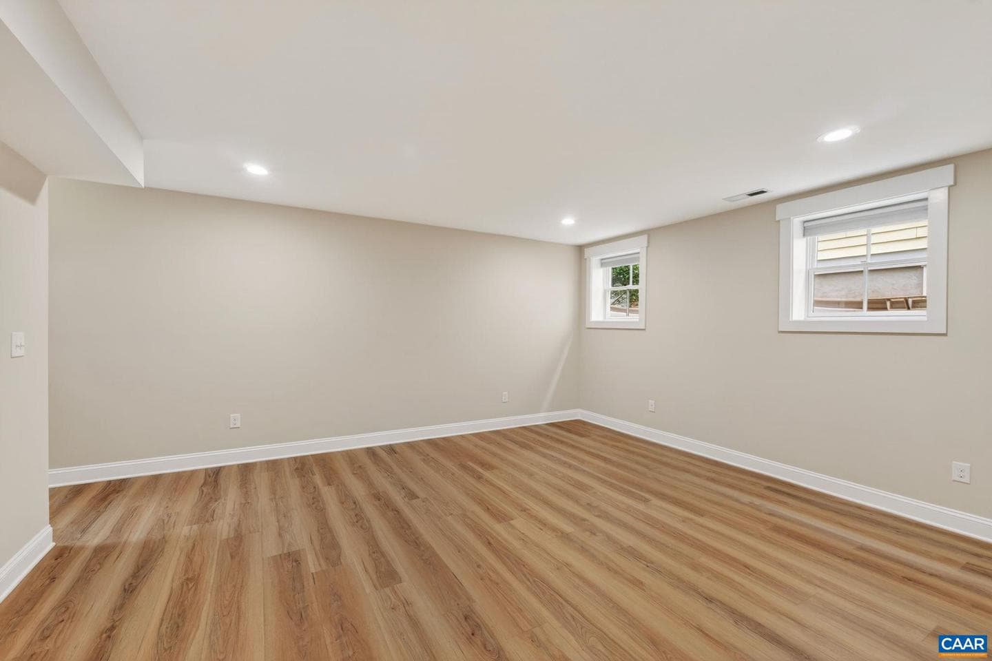 276 Claremont Ln photo 29