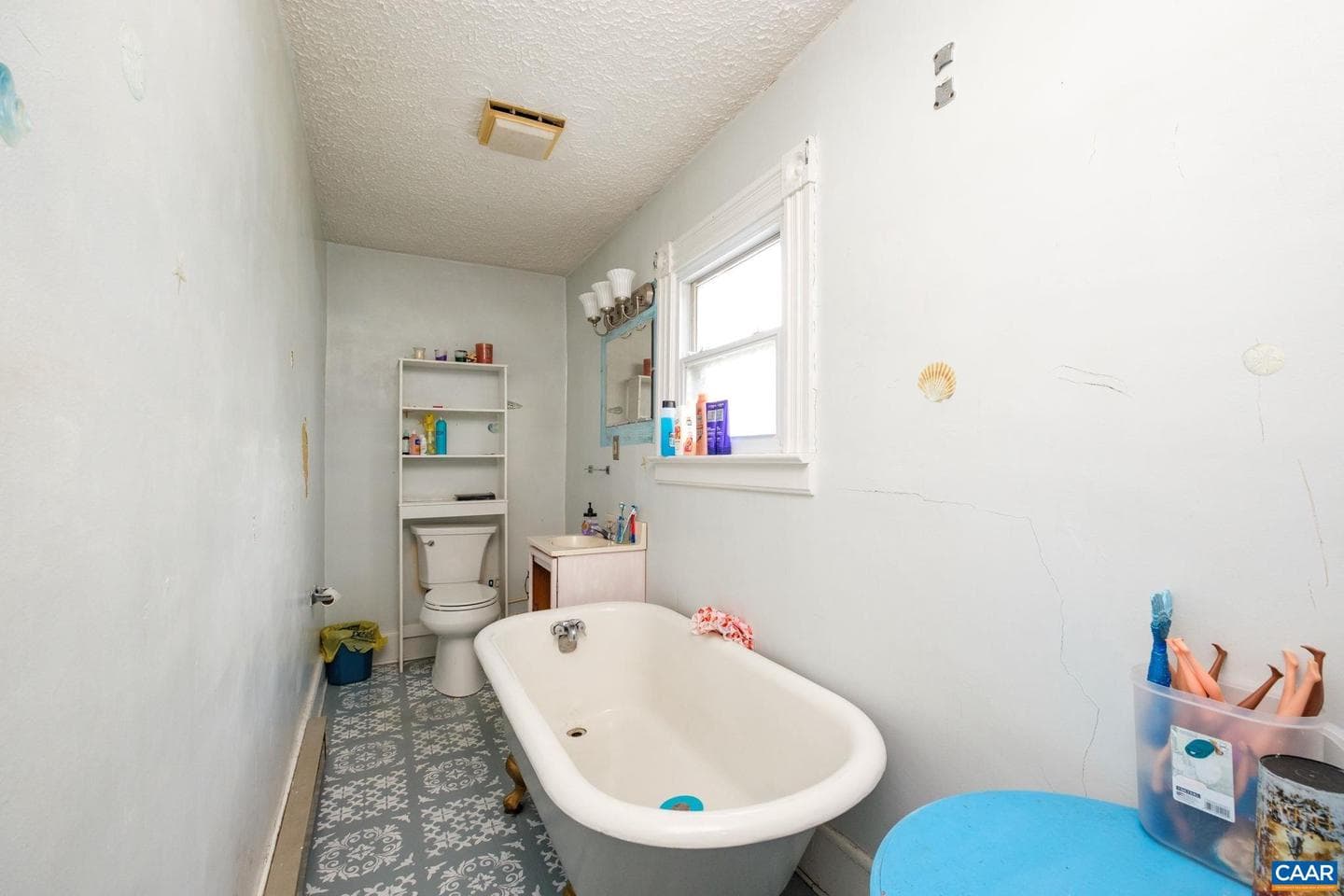 602 First St photo 20