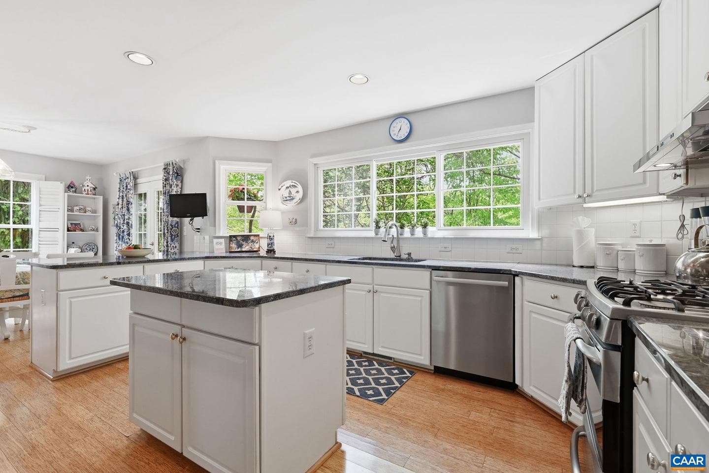 1260 River Chase Ln photo 14