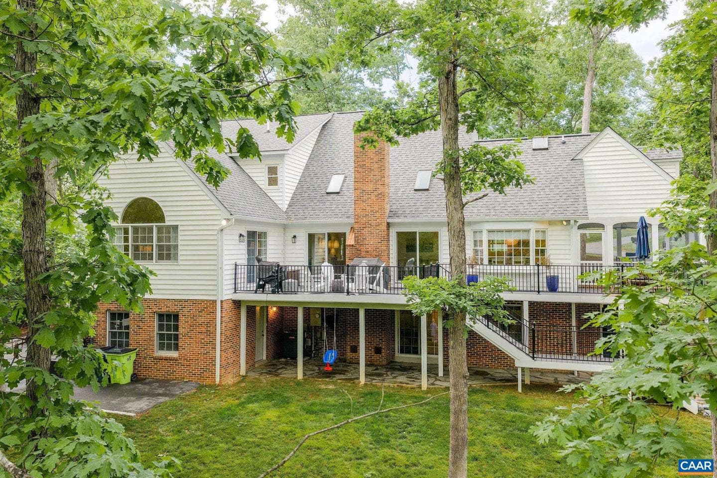 1500 Perth Ct photo 56