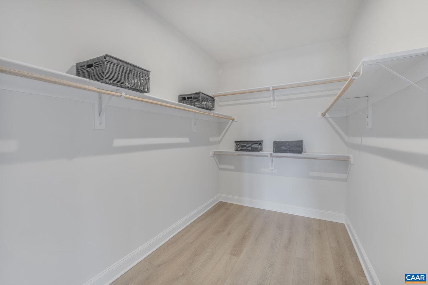 34d Ashlin Cove photo 29