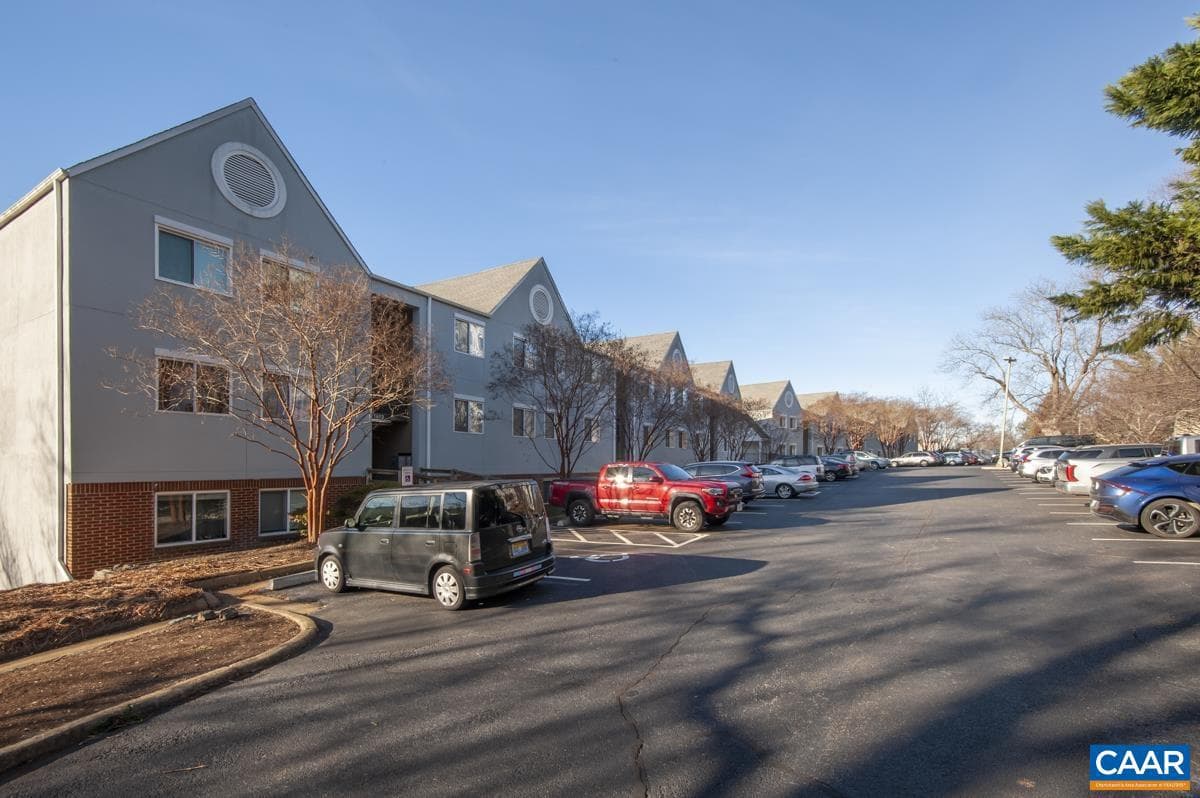 1612 Monticello Ave #a photo 3