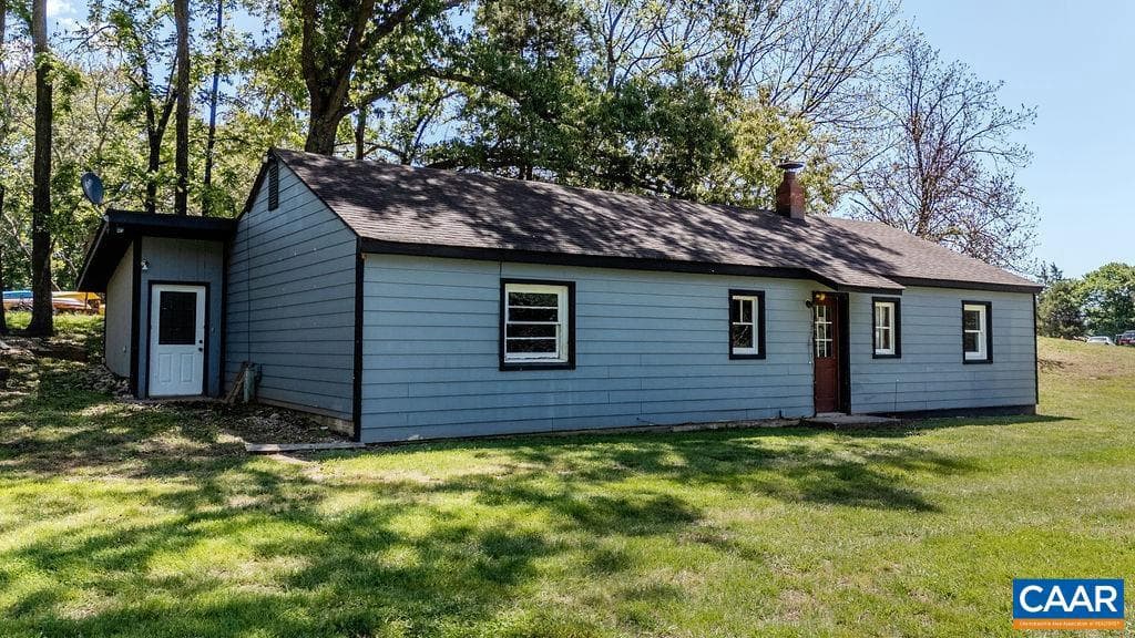 6182 Rockfish Valley Hwy photo 4