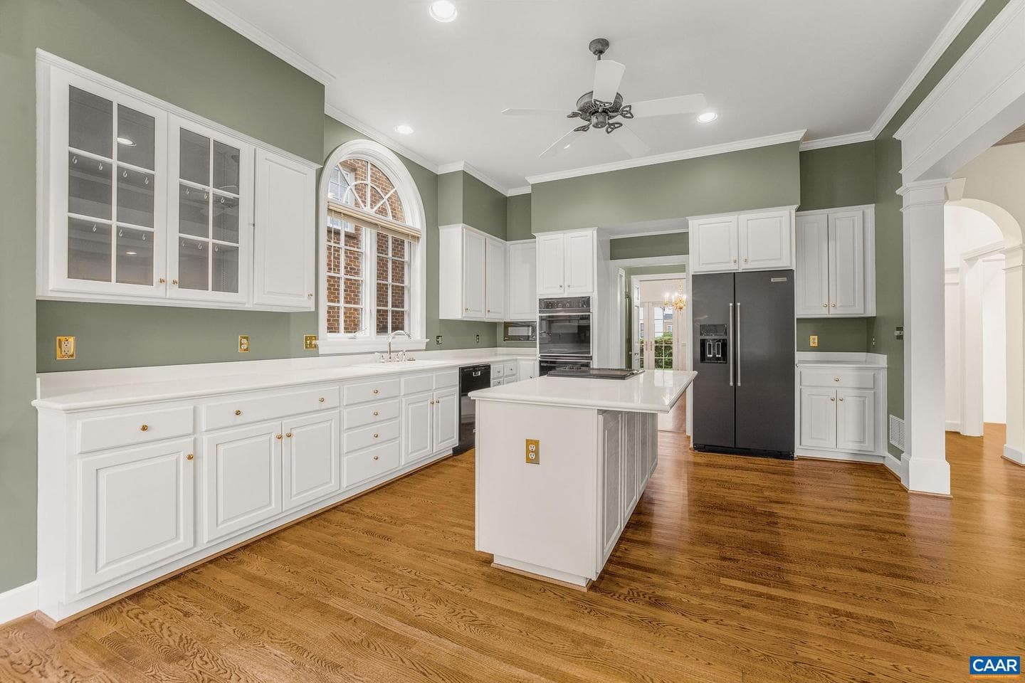 555 Dryden Pl photo 22