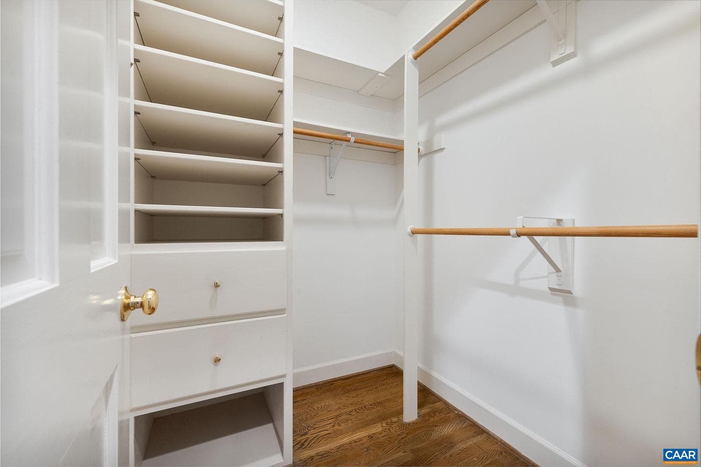 555 Dryden Pl photo 37