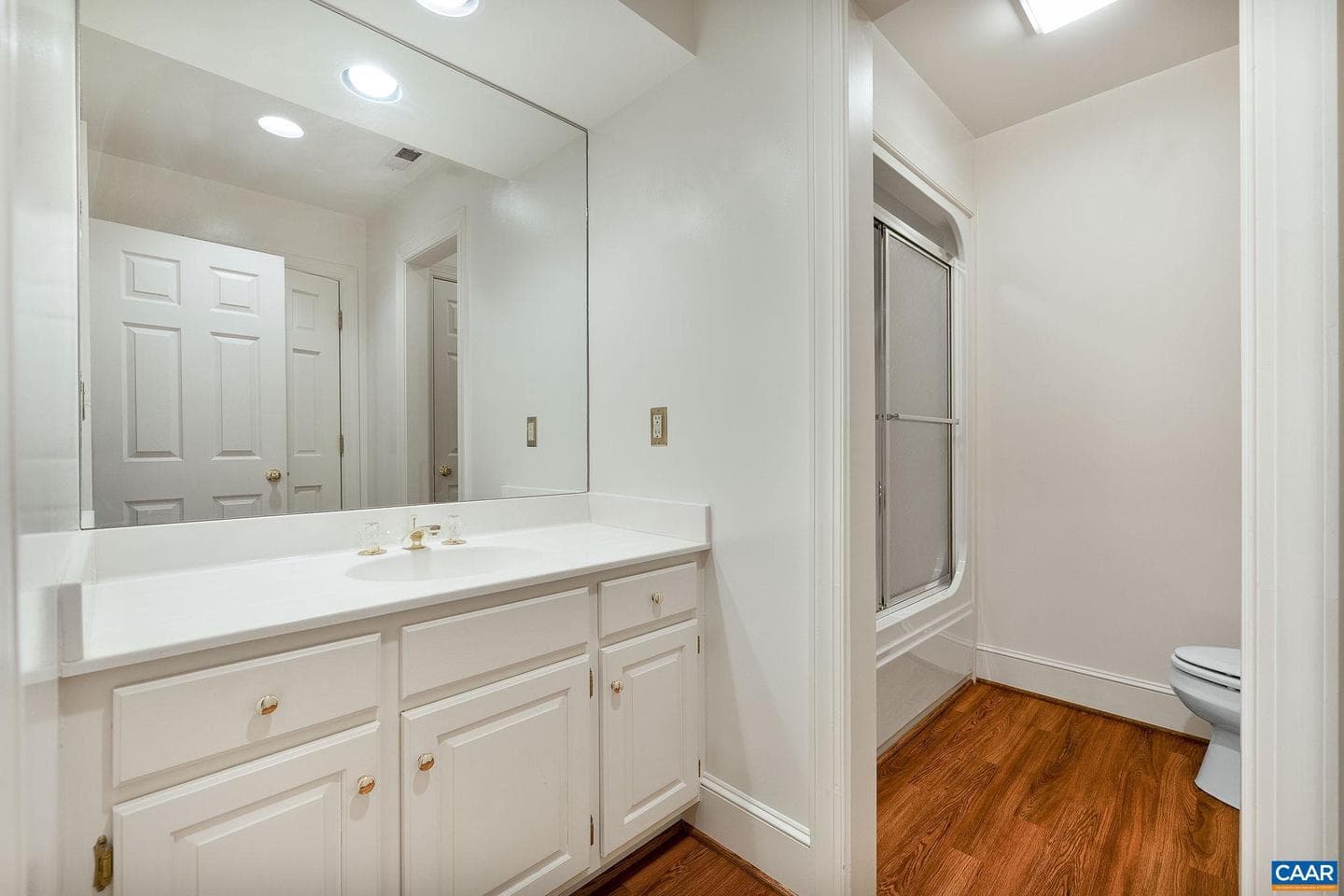 555 Dryden Pl photo 49