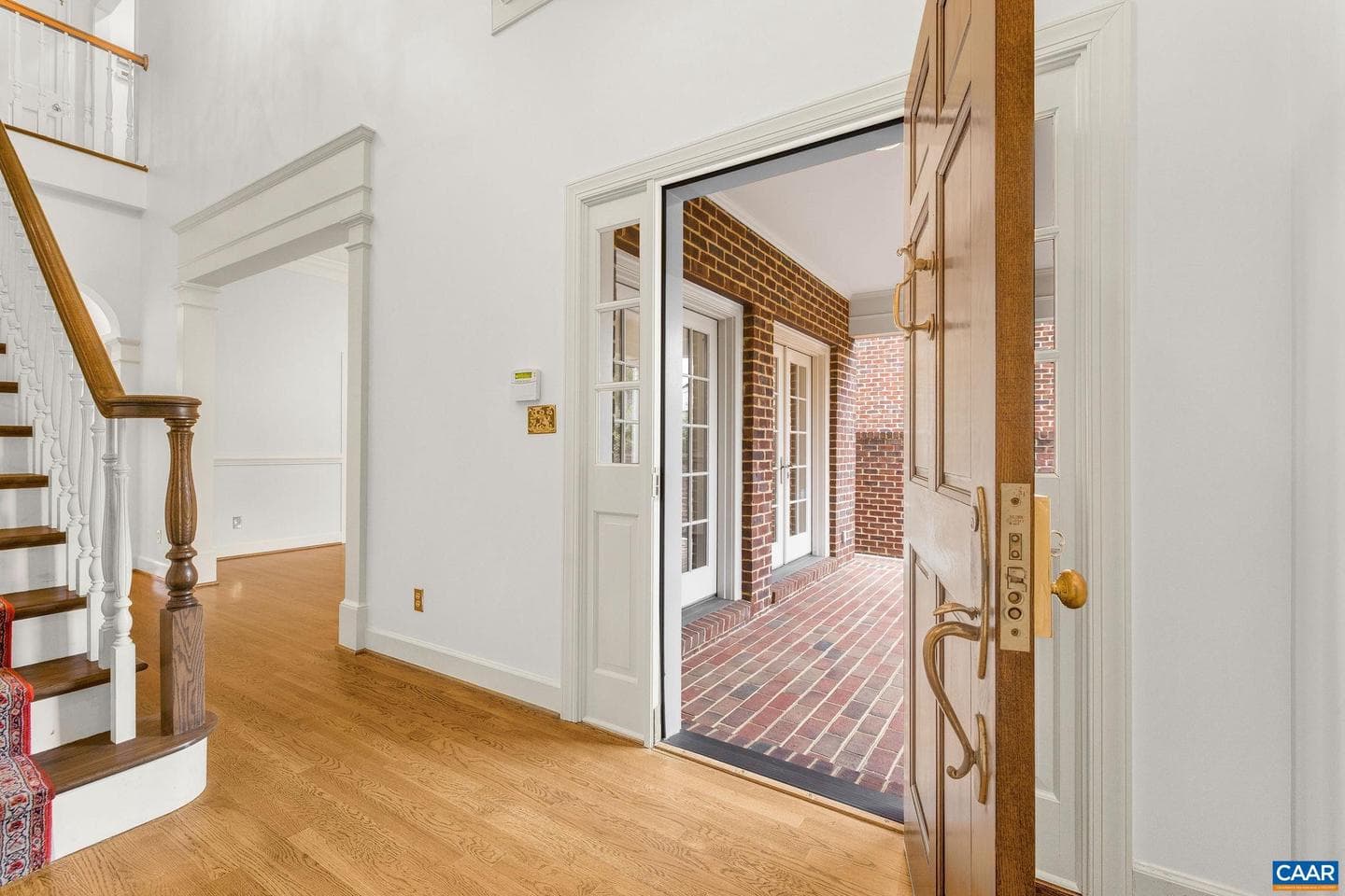555 Dryden Pl photo 7