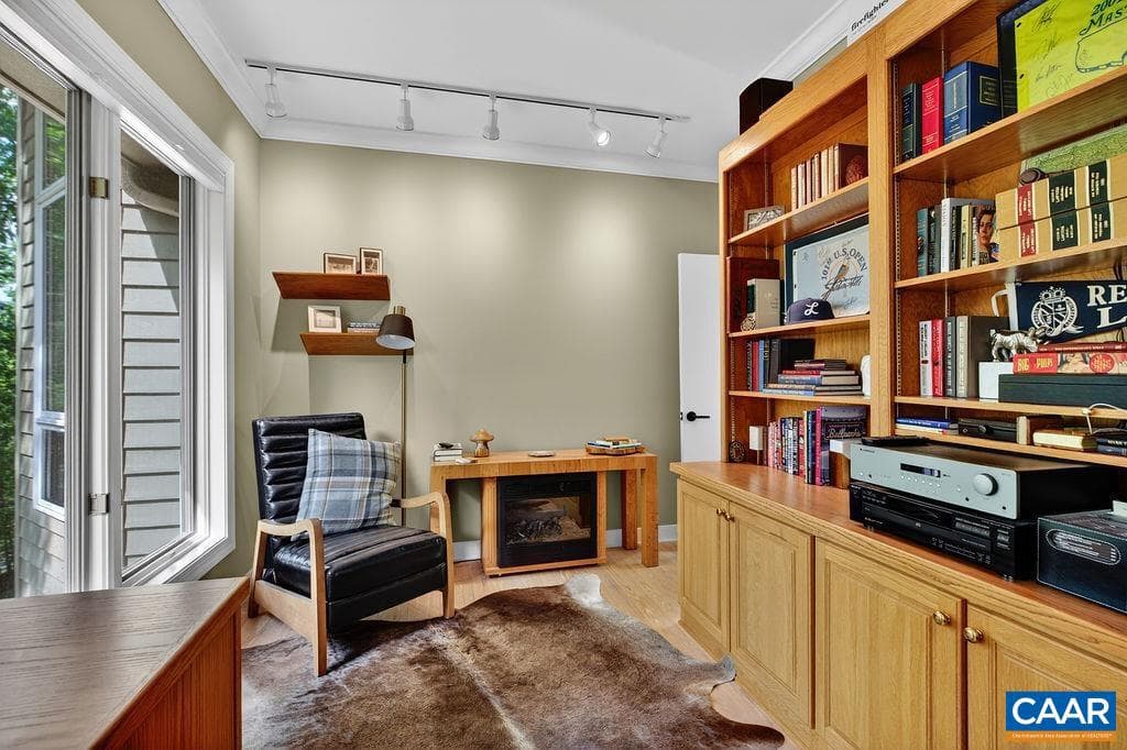 220 Saddleback Knl photo 50