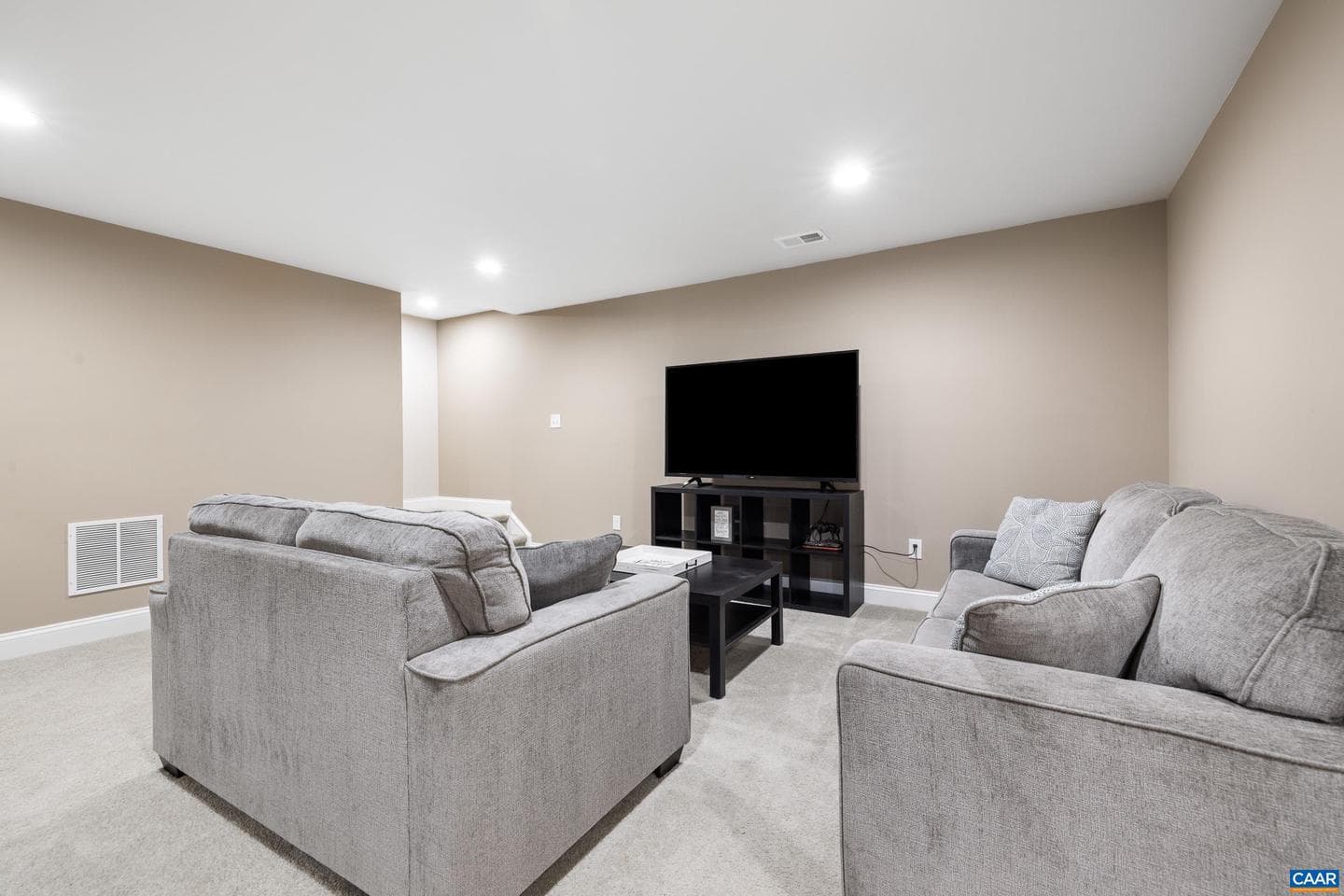 302 Manor Blvd photo 40