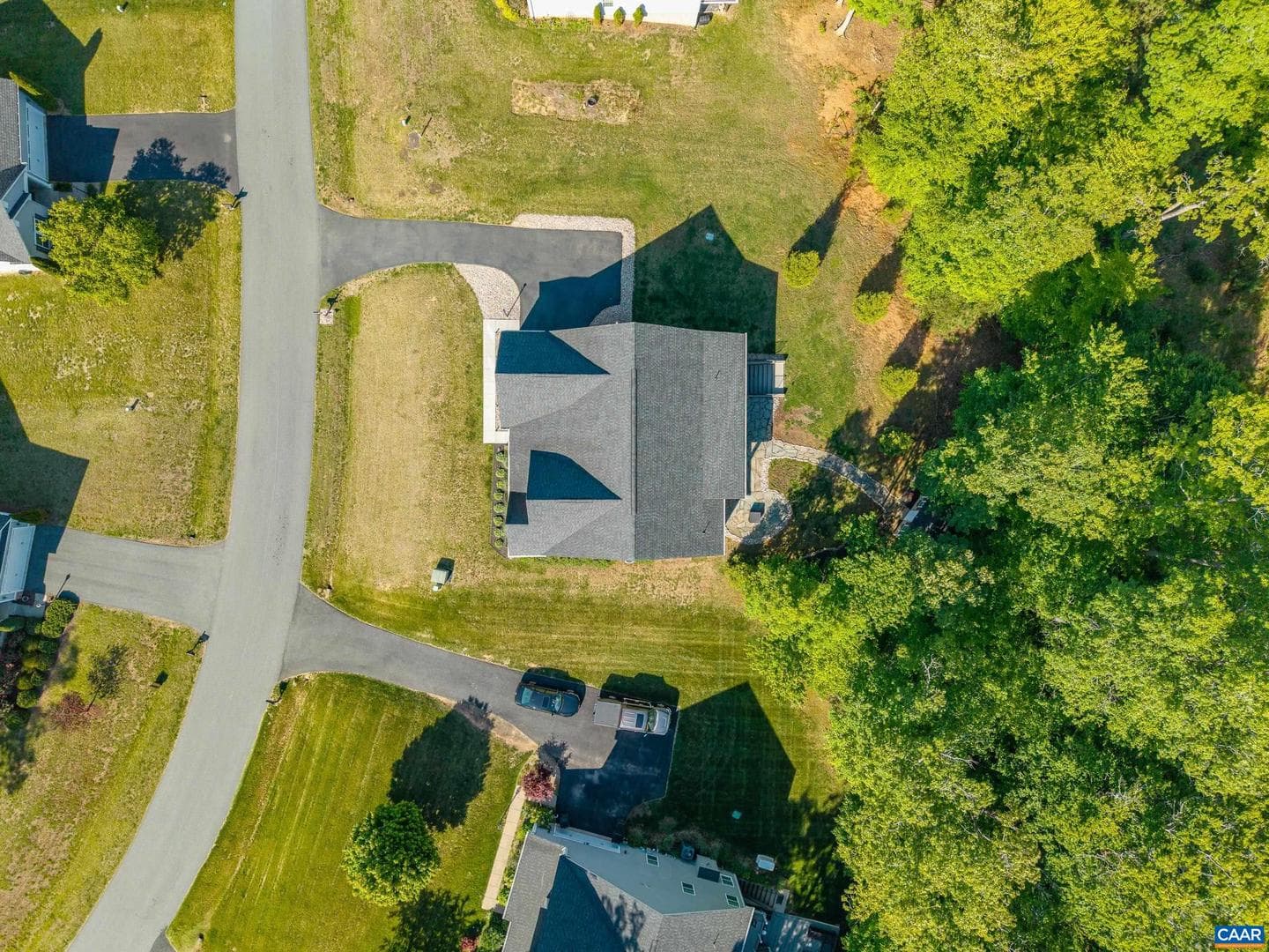 302 Manor Blvd photo 54