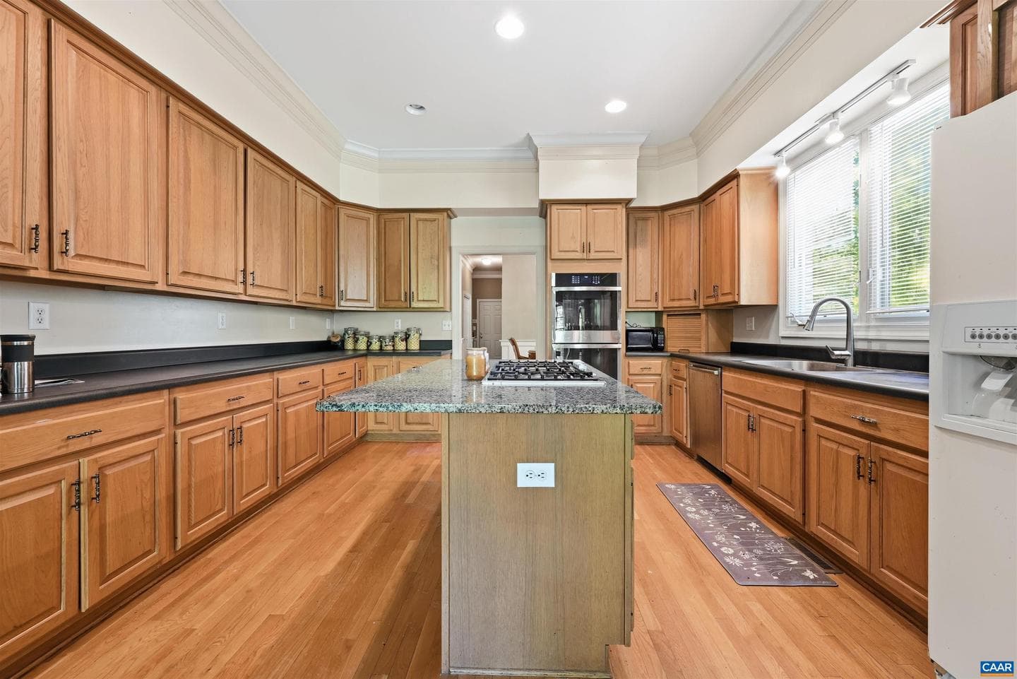 3182 Wallingford Ln photo 21