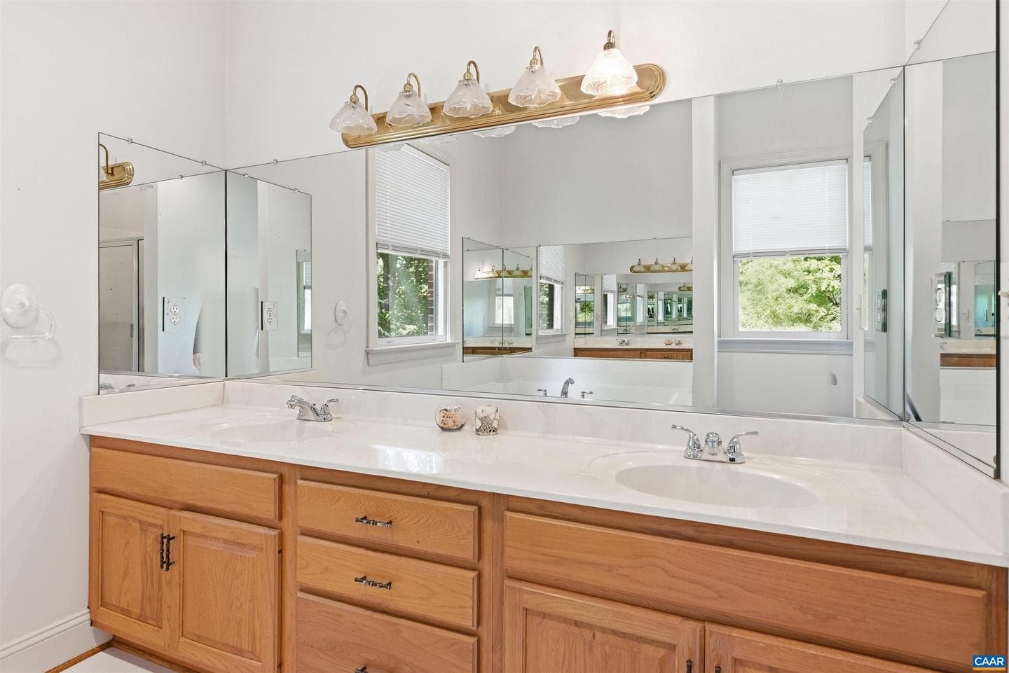 3182 Wallingford Ln photo 29