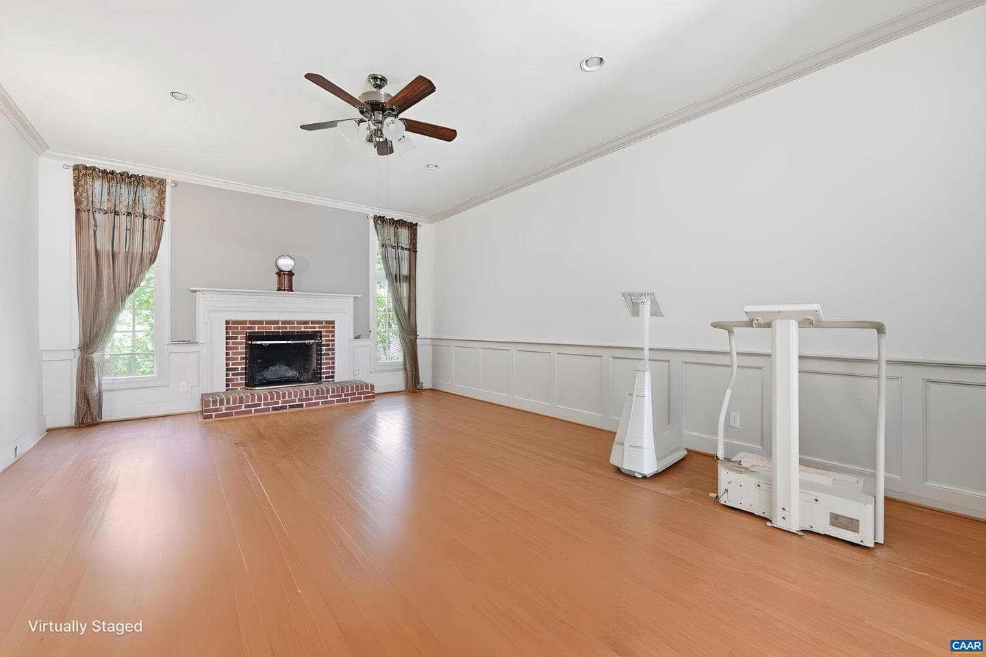 3182 Wallingford Ln photo 8