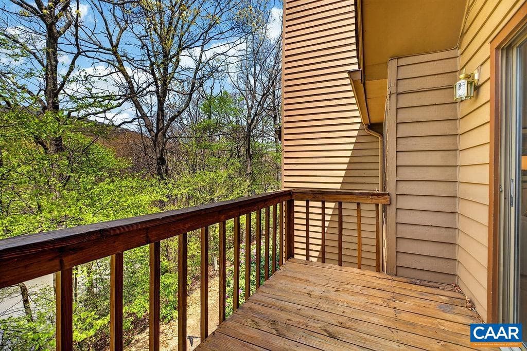 777 Laurelwood Condos photo 27