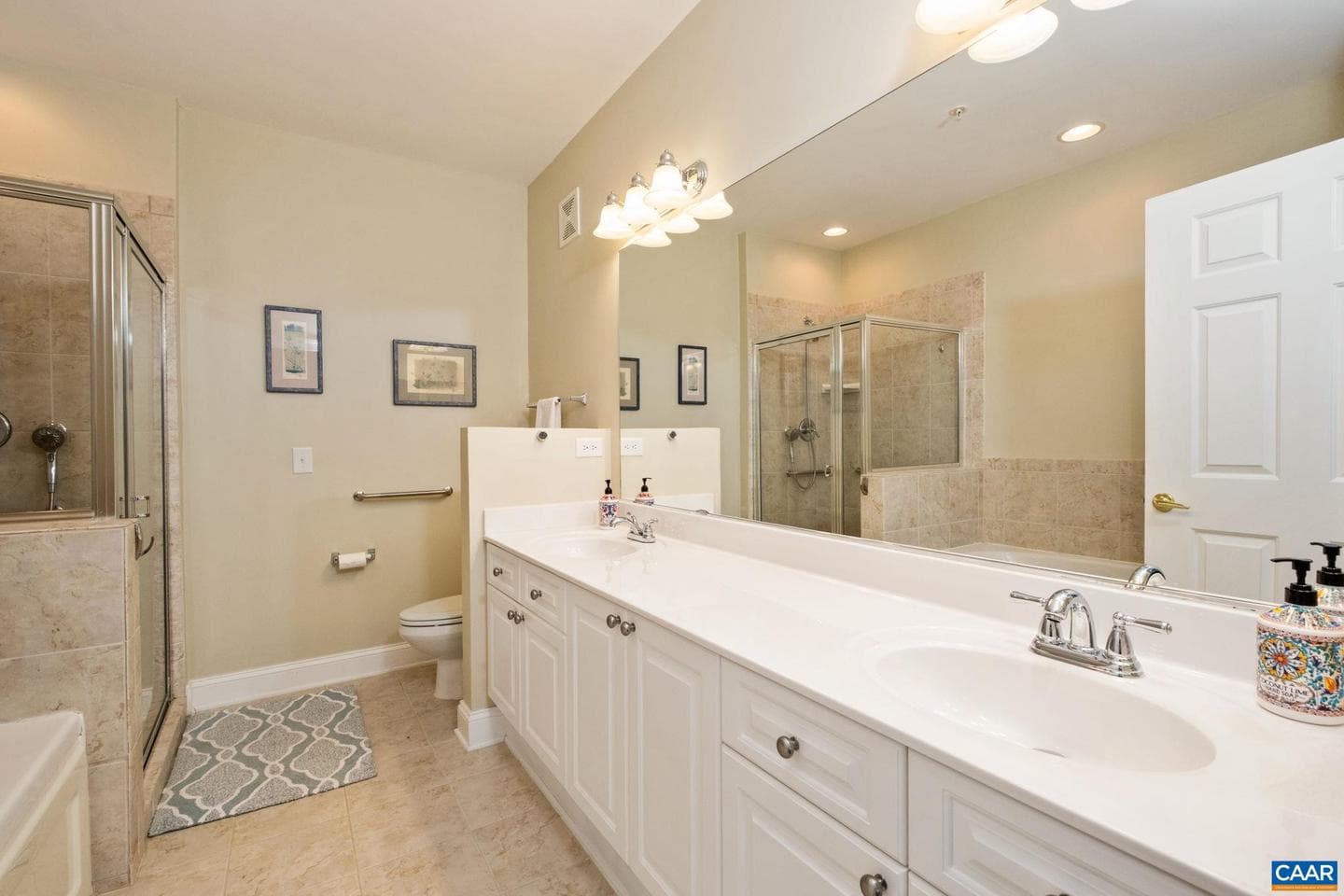 1051 Glenwood Station Ln #304 photo 19