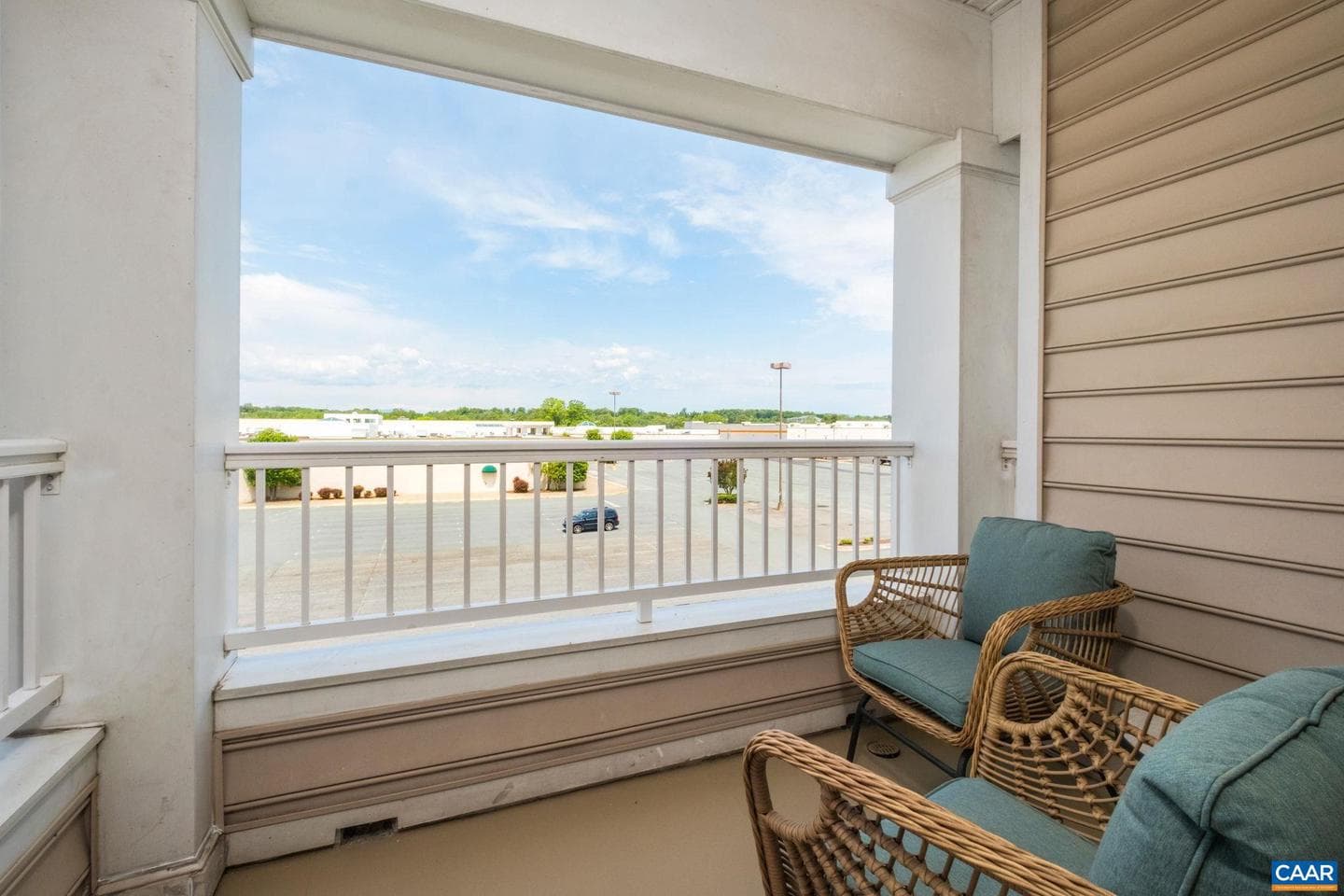 1051 Glenwood Station Ln #304 photo 6