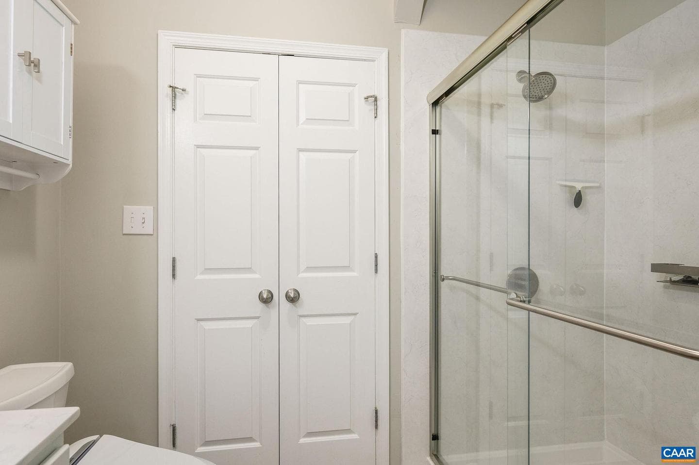 270 Riverbend Dr # 2E photo 14
