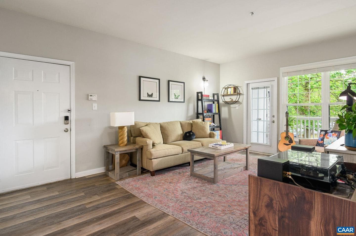 270 Riverbend Dr # 2E photo 4