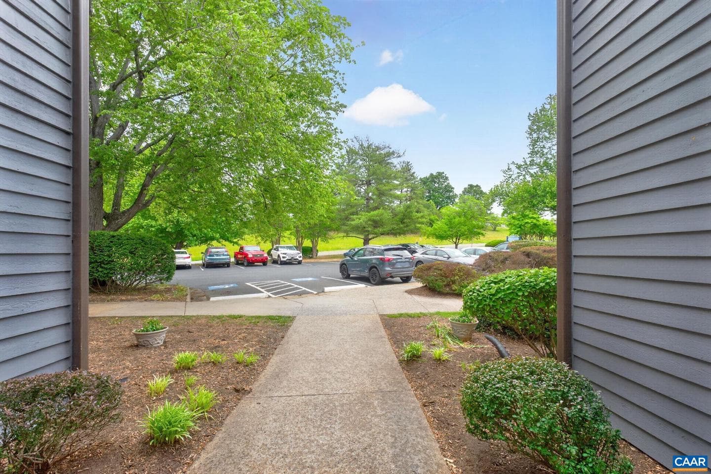 324 South Pantops Dr photo 27