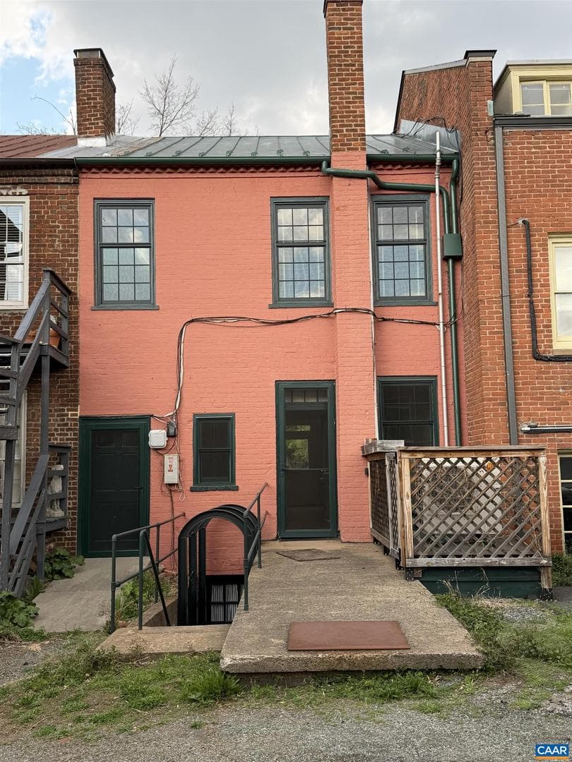 412 E Jefferson St photo 13