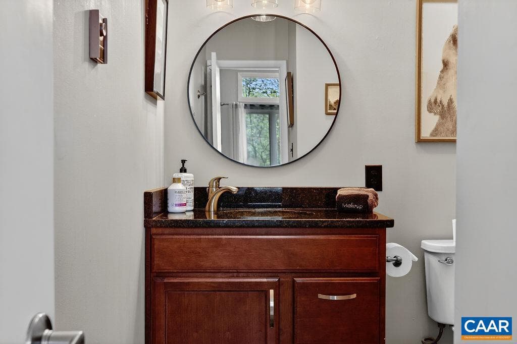 762 Laurelwood Condos photo 21