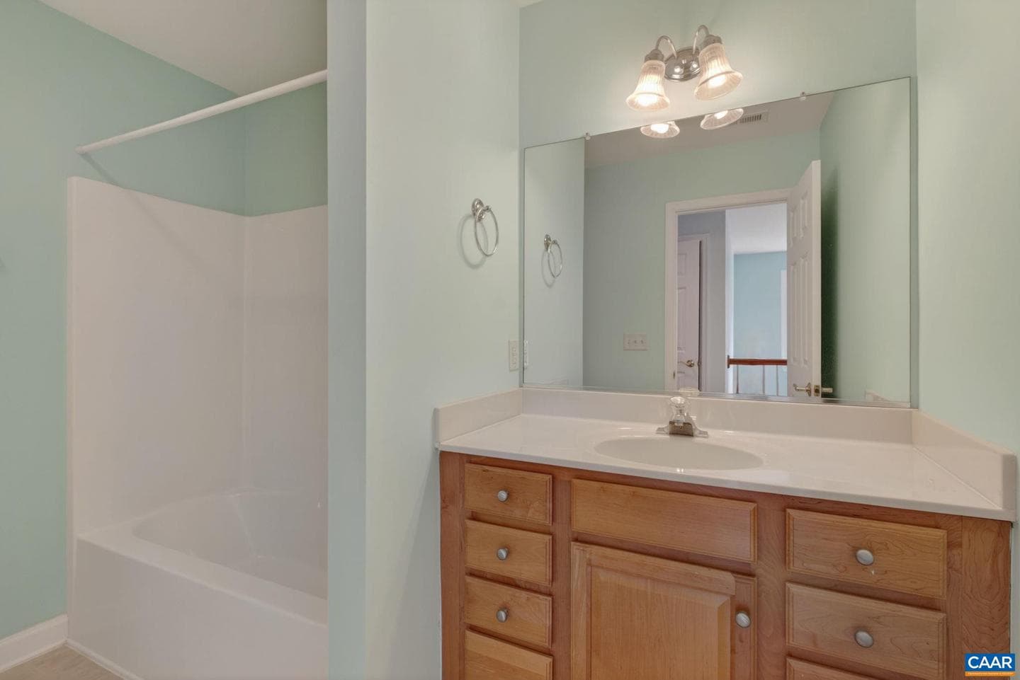 1270 Chatham Rdg photo 23