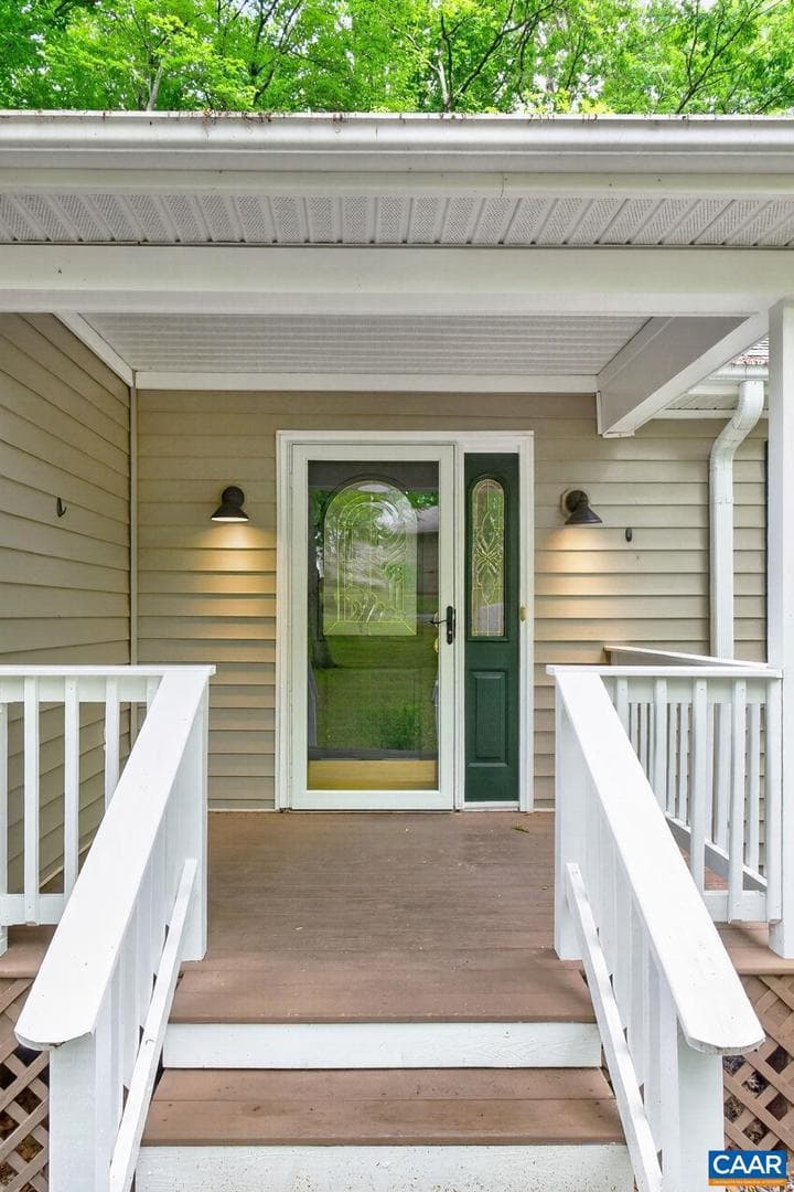 75 Riverside Dr photo 29