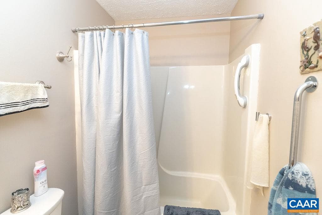 2851 Martin Kings Rd photo 11