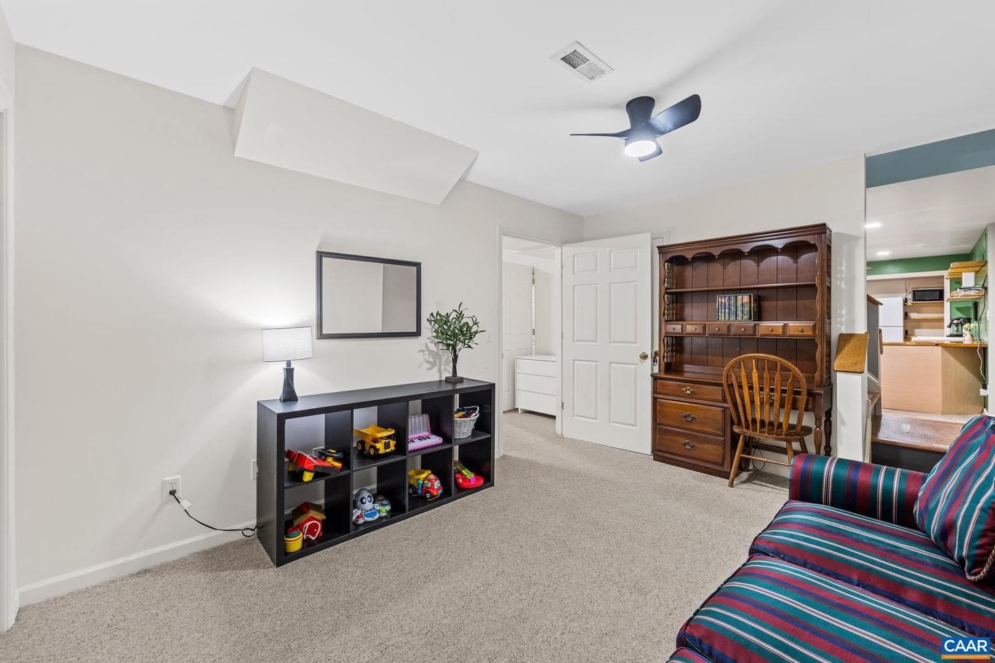 525 Jester Ln photo 35