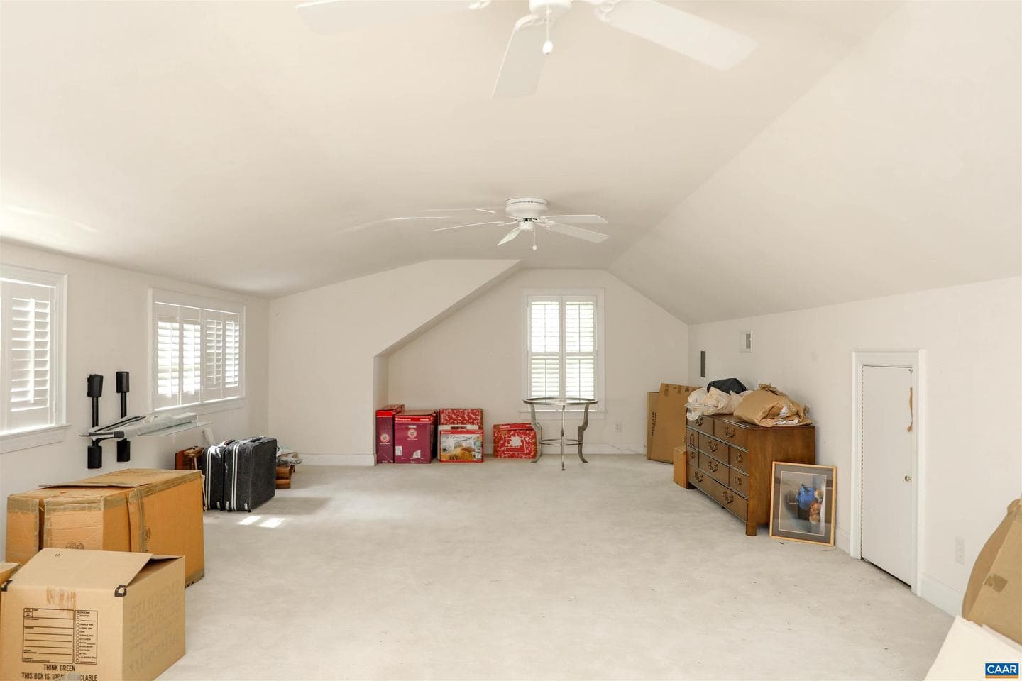 2500 Wiltshire Close photo 34