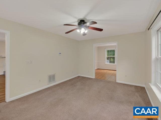 259 Spring Oaks Ln photo 17
