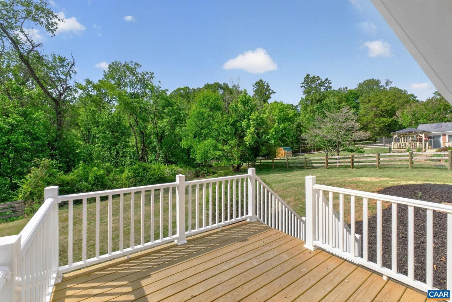 103 Bollingbrook Dr photo 38