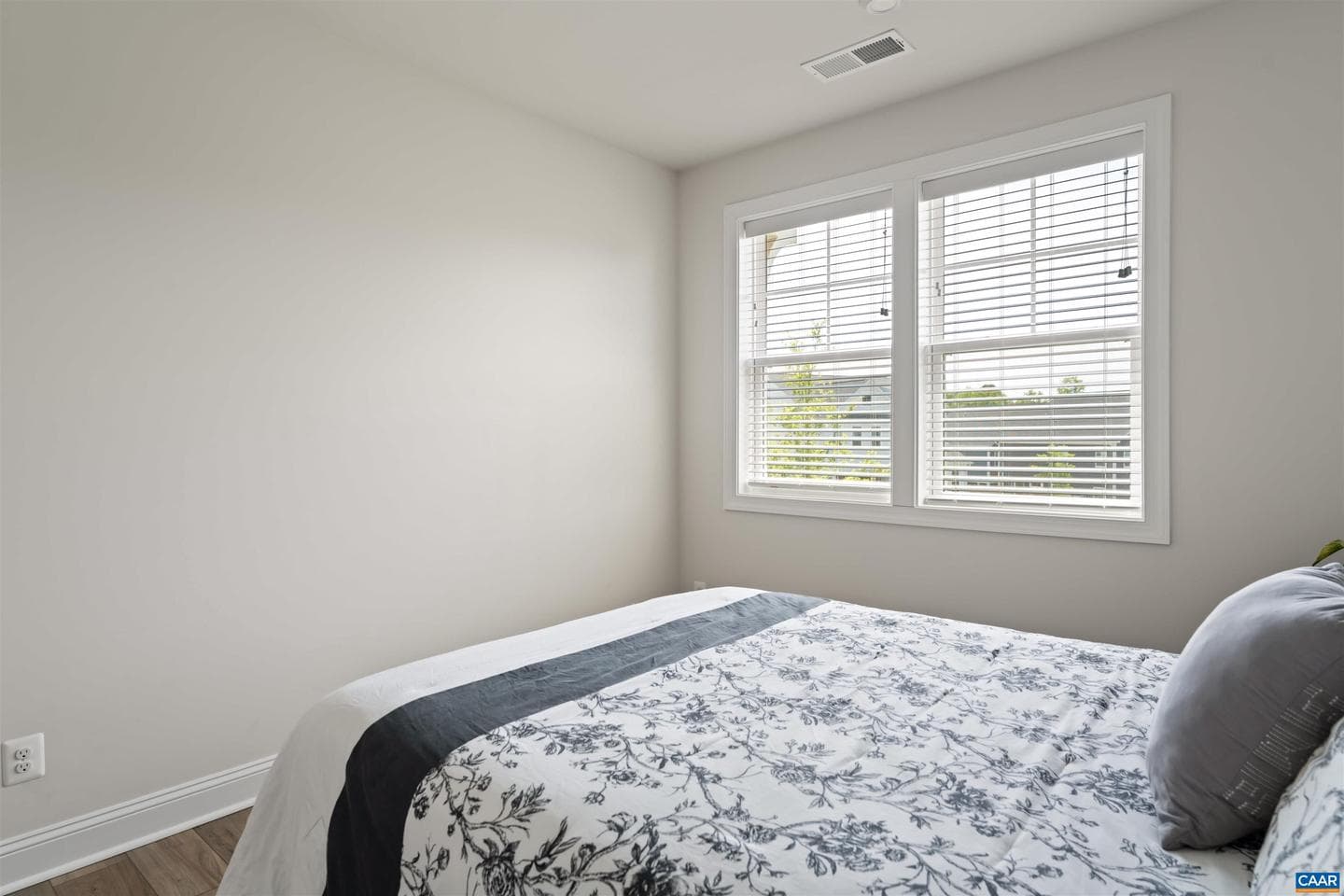 1013 Barkley View Ct photo 33
